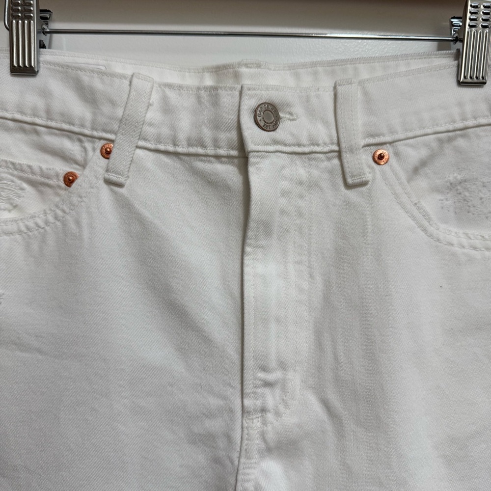 Gap 4” High Rise Stride Jean Shorts Tall - Picture 3 of 12